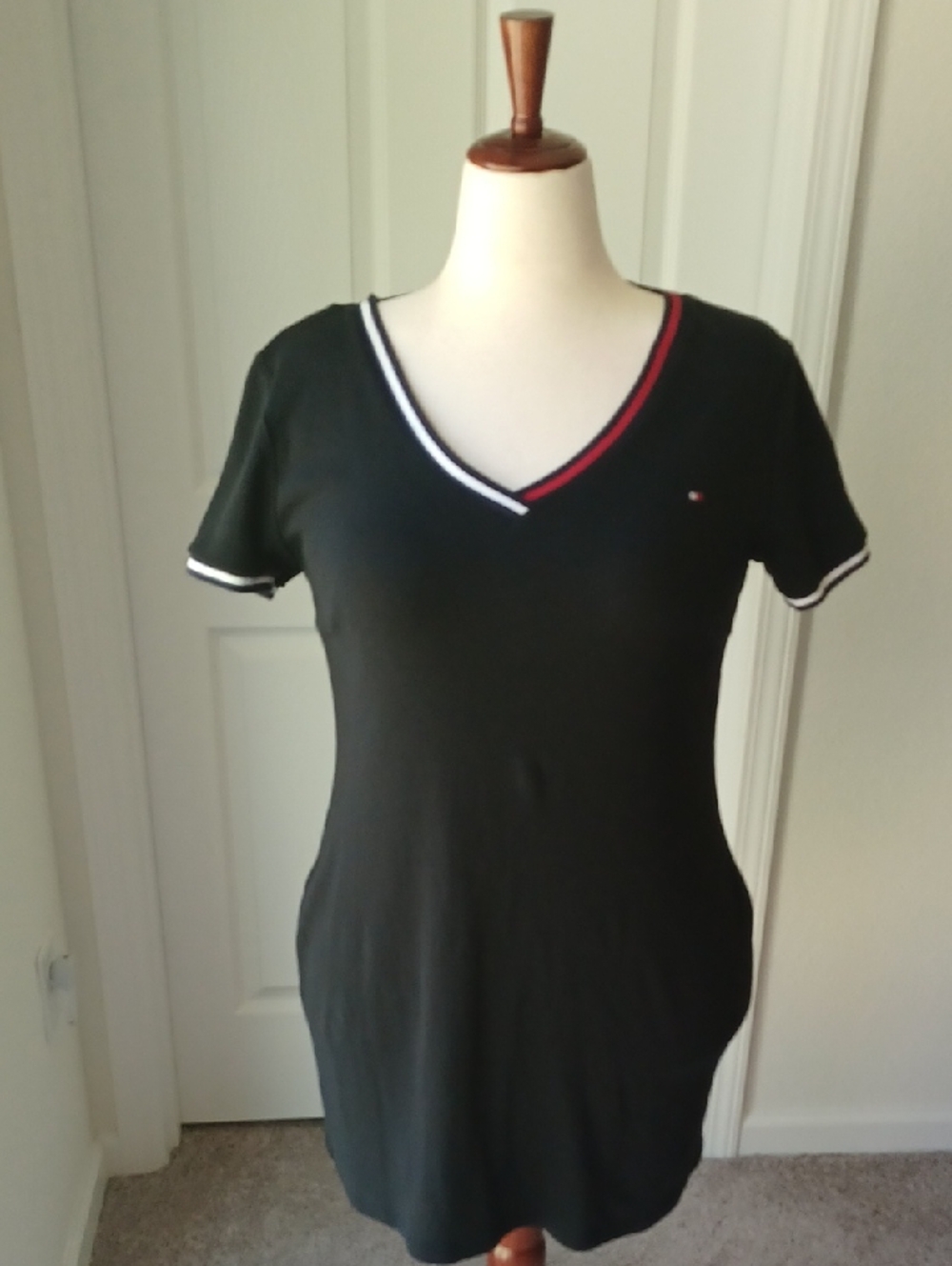 Tommy Hilfiger Black V-Neck Shirt Dress Sz Medium